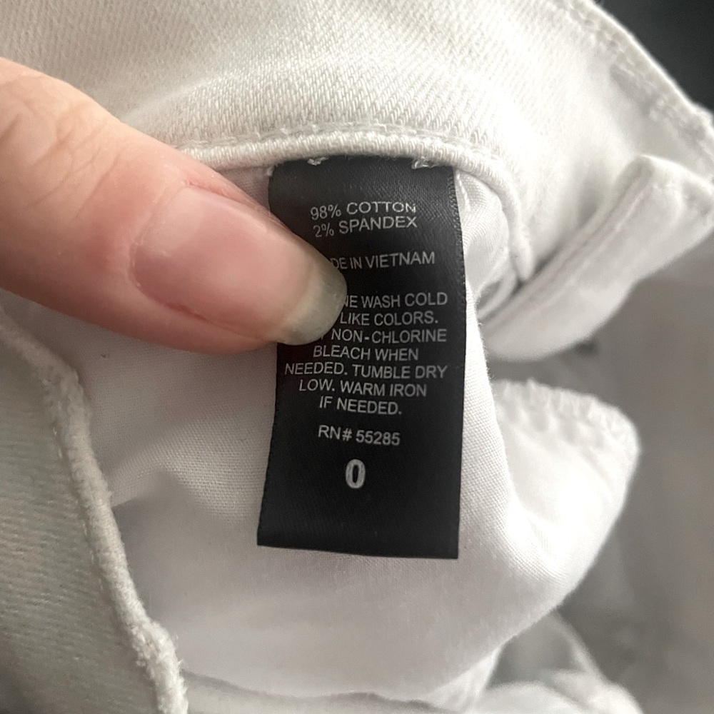 Express Hi Rise Shorts - Picture 4 of 4